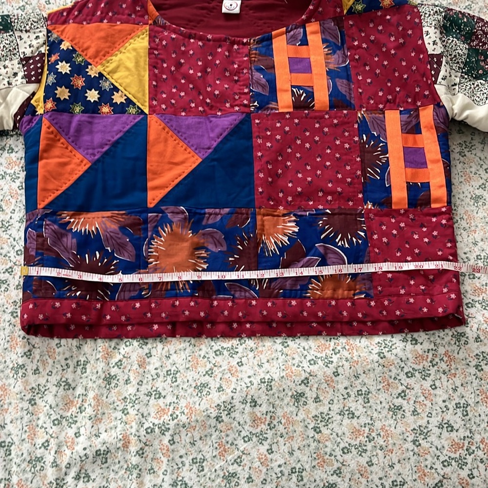 Handmade patchwork quilt top - Picture 5 of 7